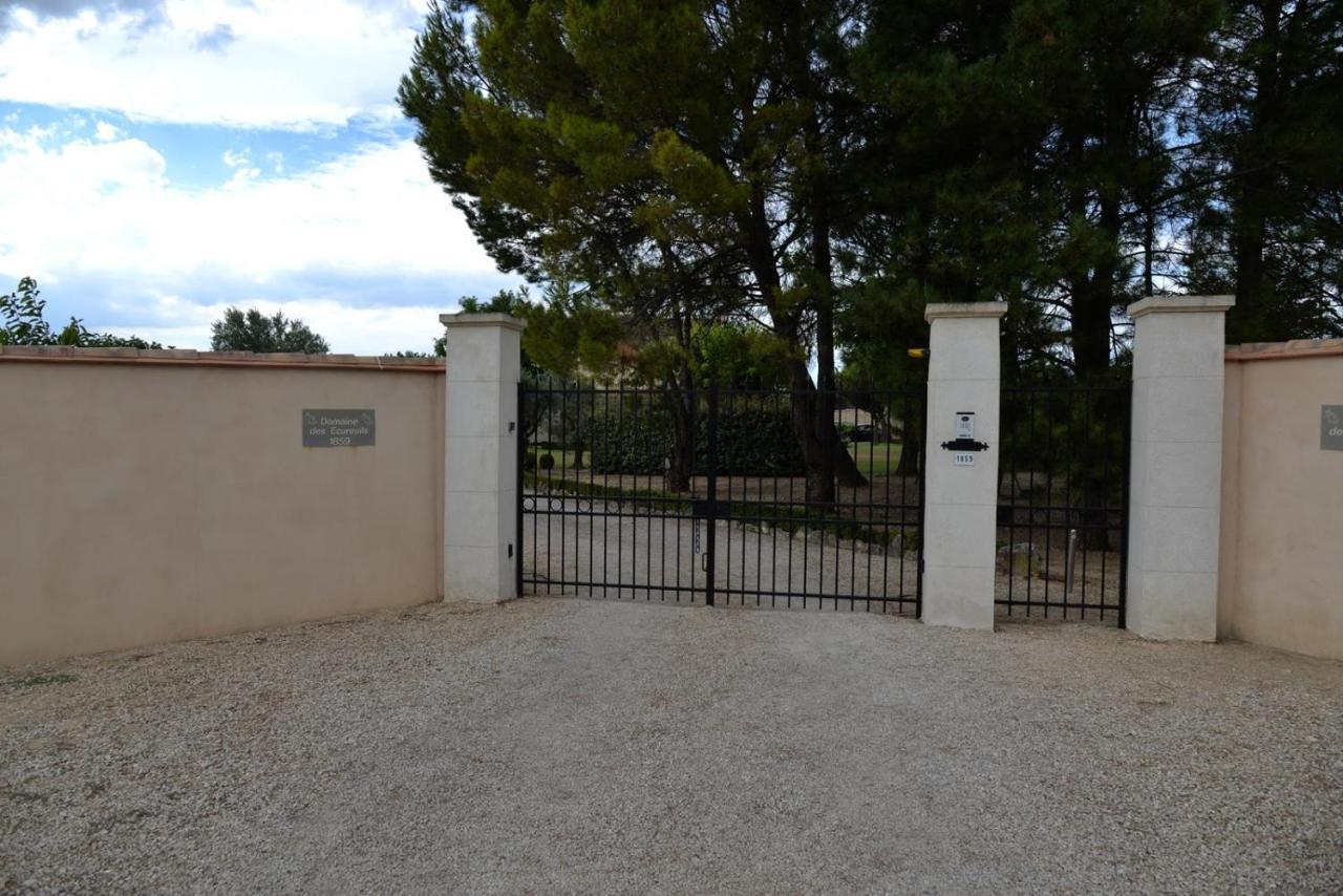 Domaine Des Ecureuils Bed and Breakfast Carpentras Εξωτερικό φωτογραφία